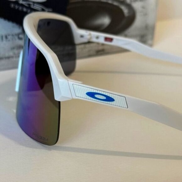 NEW (OO9463) Oakley Sutro Lite PRIZM Polarized White Frame - Picture 11 of 11